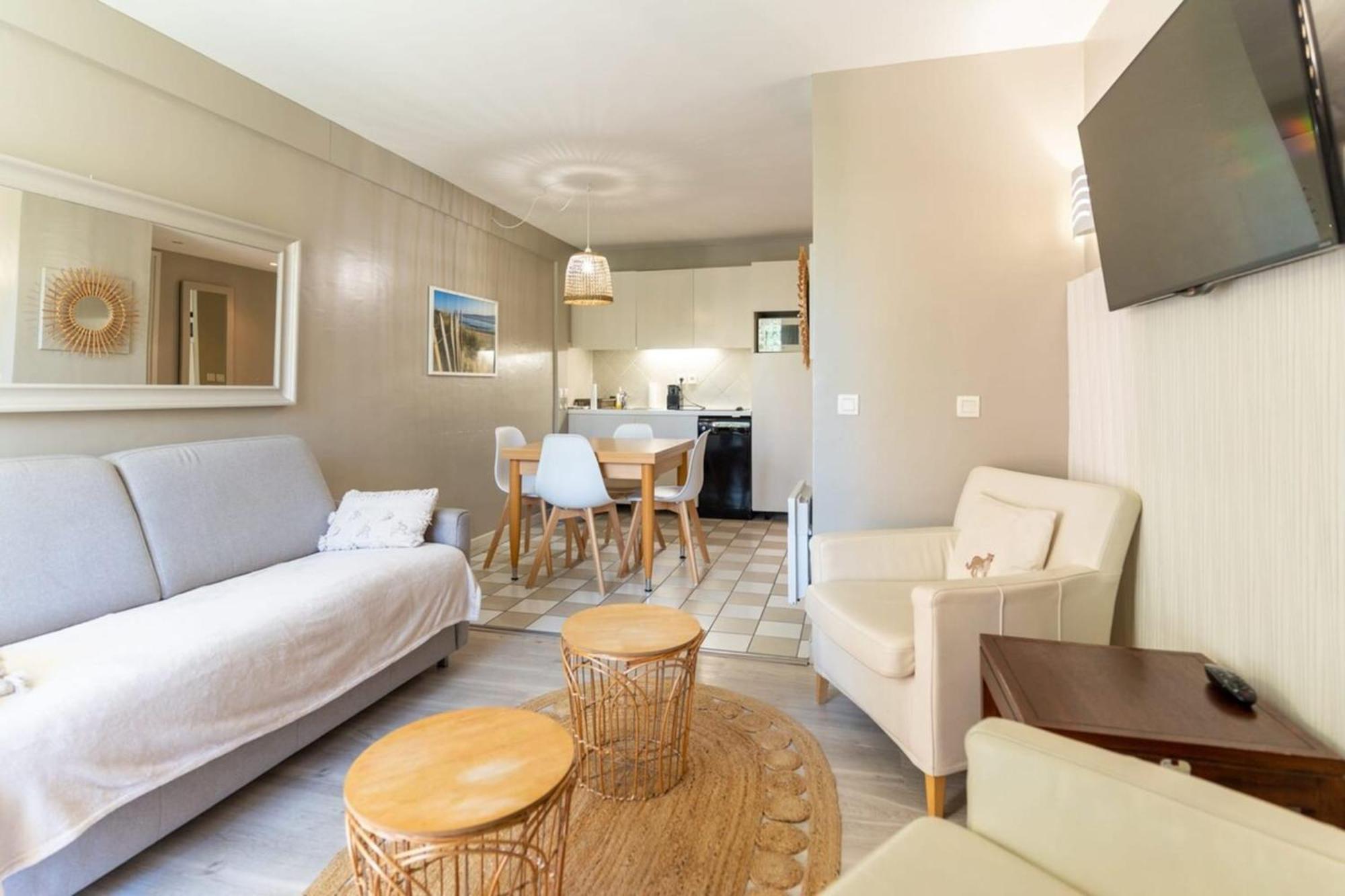 Beautiful Flat With Swimming Pool Tennis Court And Free Parking 117 Le Touquet Luaran gambar